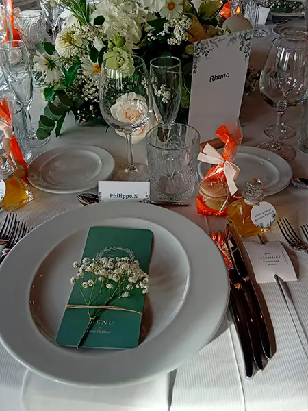 Plato preparado para celebración de boda